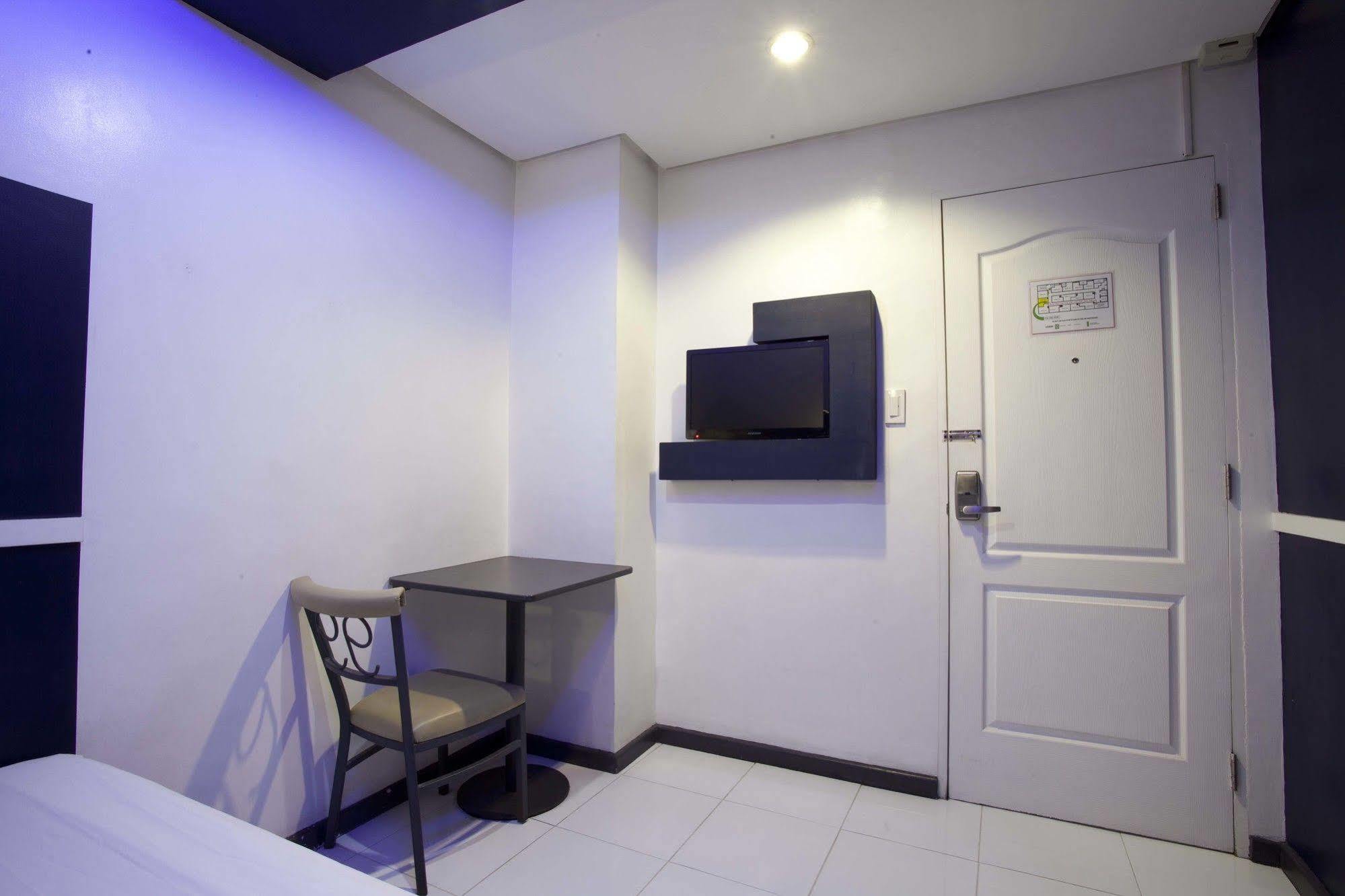 Hotel 99 Cubao Quezon City Zewnętrze zdjęcie