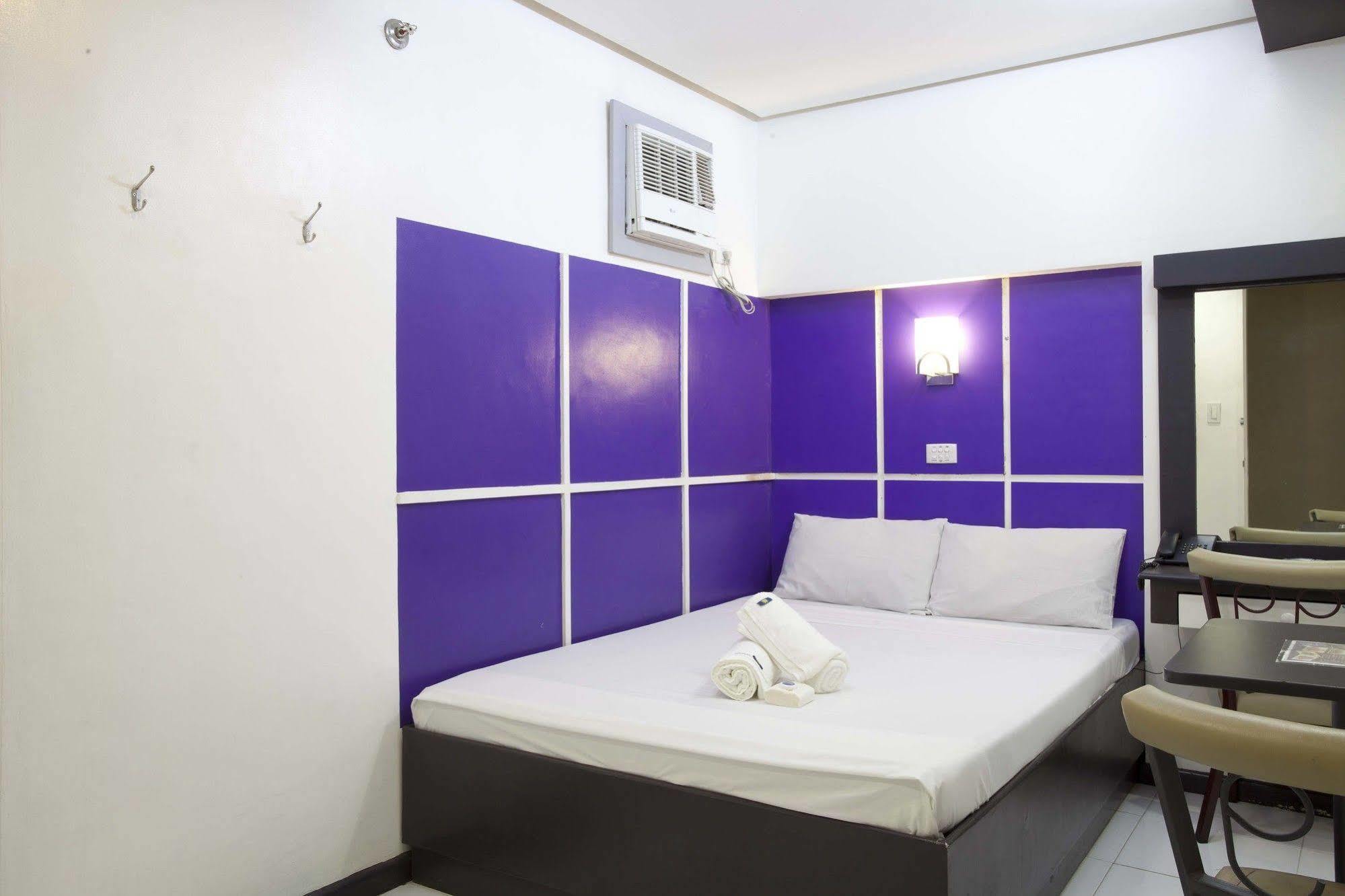 Hotel 99 Cubao Quezon City Zewnętrze zdjęcie